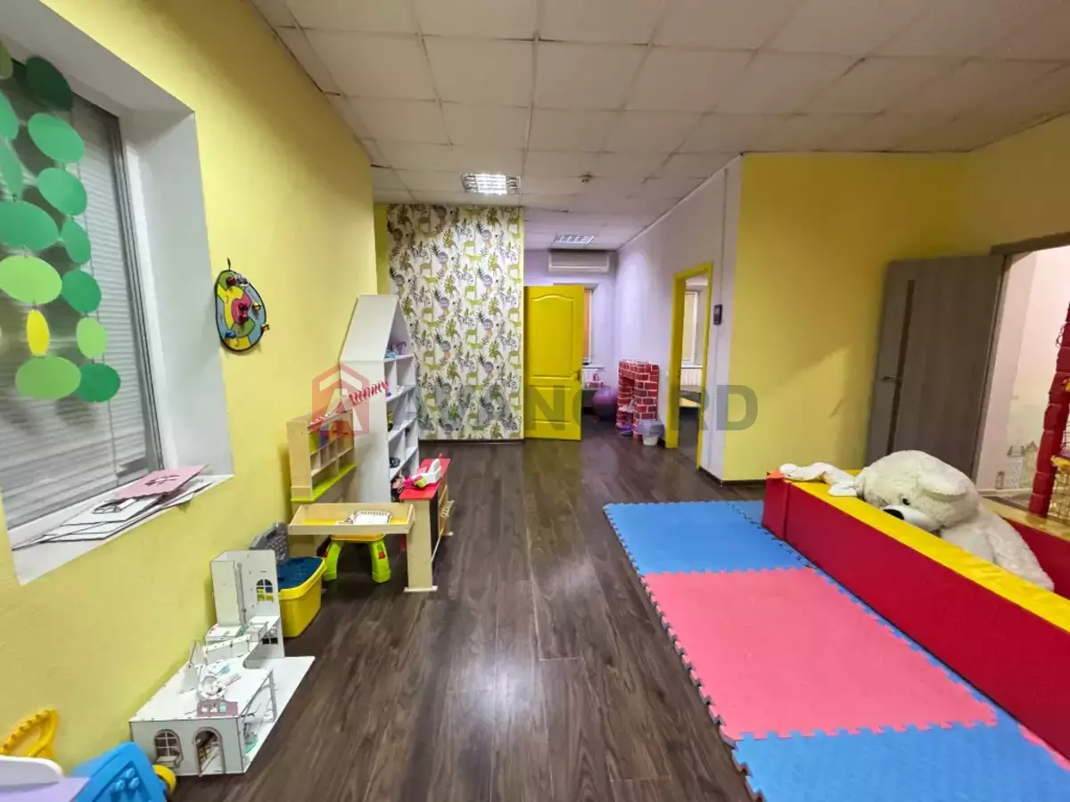 Сфера послуг, 200 кв.м. фото 16 Сфера послуг, 200 кв.м. фото 16