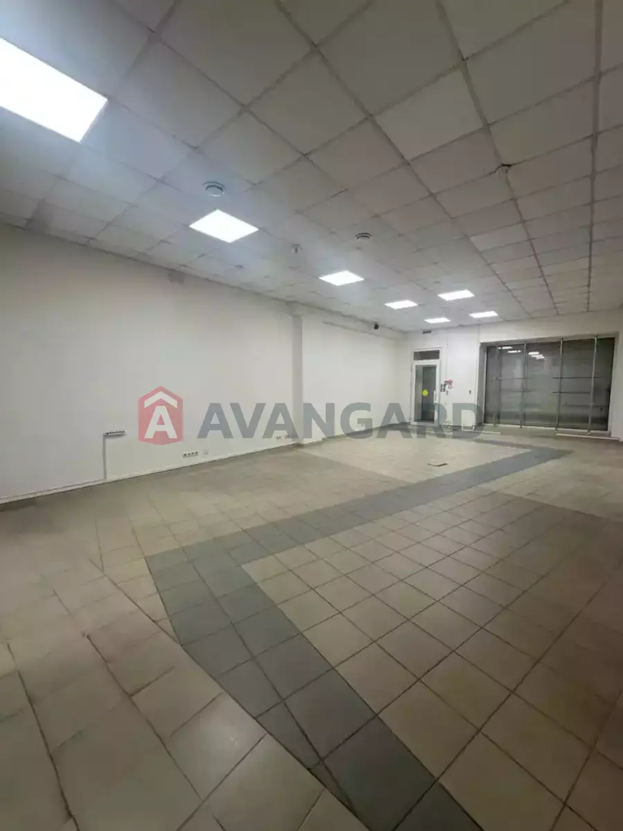 Торгівельна площа, 121 кв.м. фото 3 Торгівельна площа, 121 кв.м. фото 3