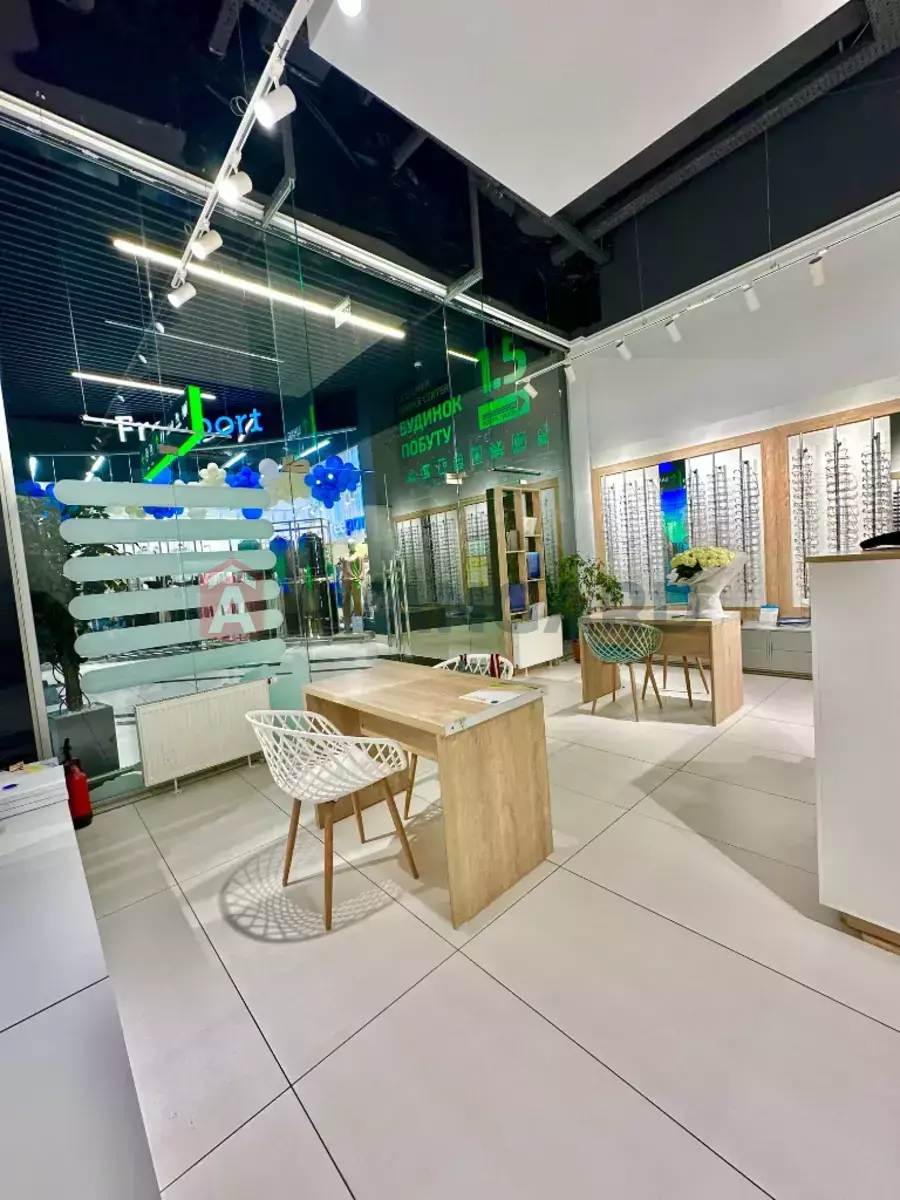 Торгівельна площа, 36 кв.м. фото 2 Торгівельна площа, 36 кв.м. фото 2