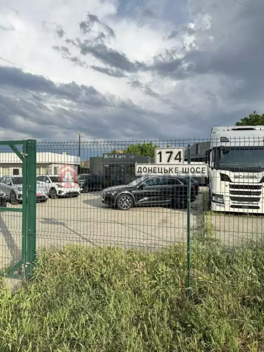 Складське приміщення, 210 кв.м. фото 3 Складське приміщення, 210 кв.м. фото 3