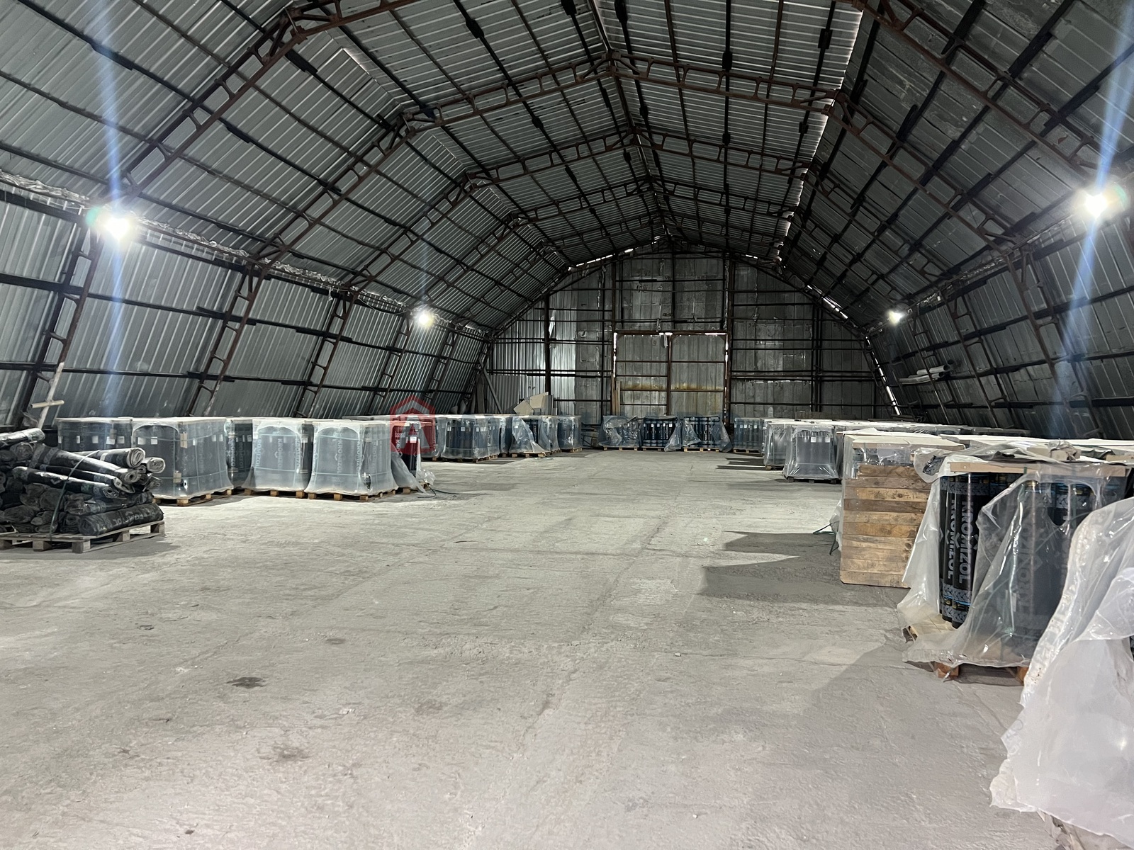 Складське приміщення, 406 кв.м. фото 1 Складське приміщення, 406 кв.м. фото 1