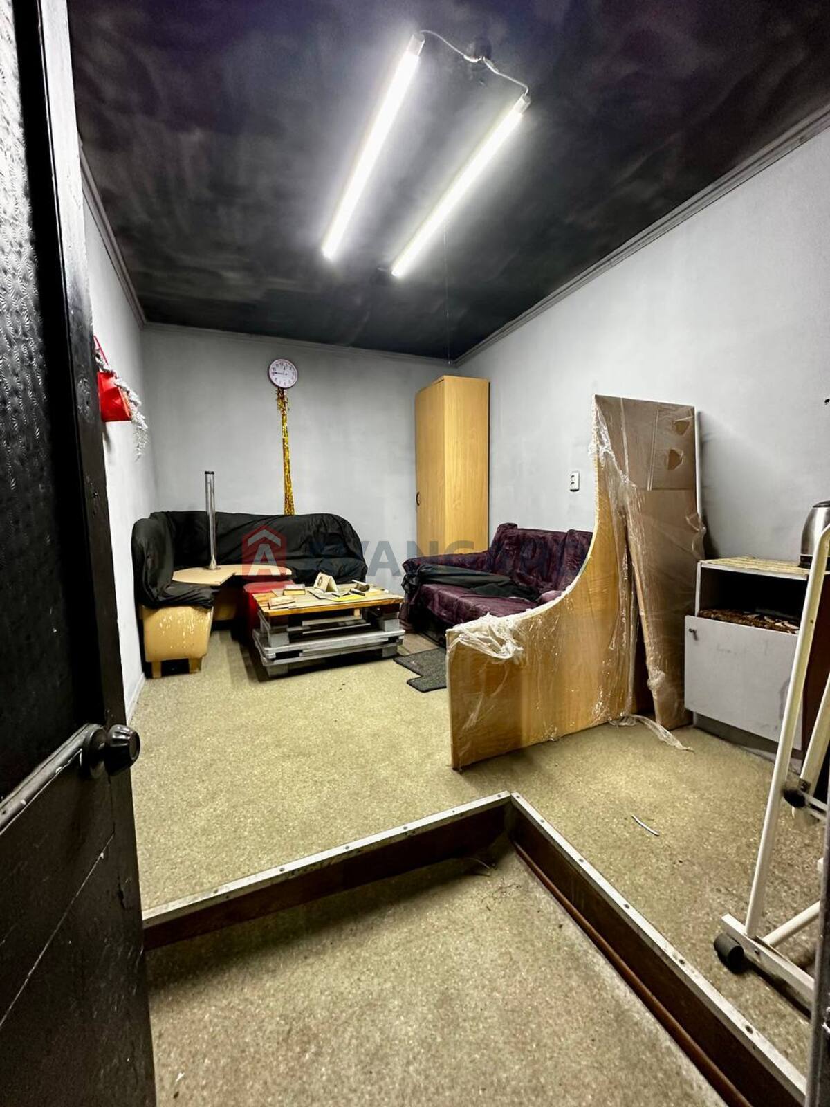 Складське приміщення, 214 кв.м. фото 3 Складське приміщення, 214 кв.м. фото 3