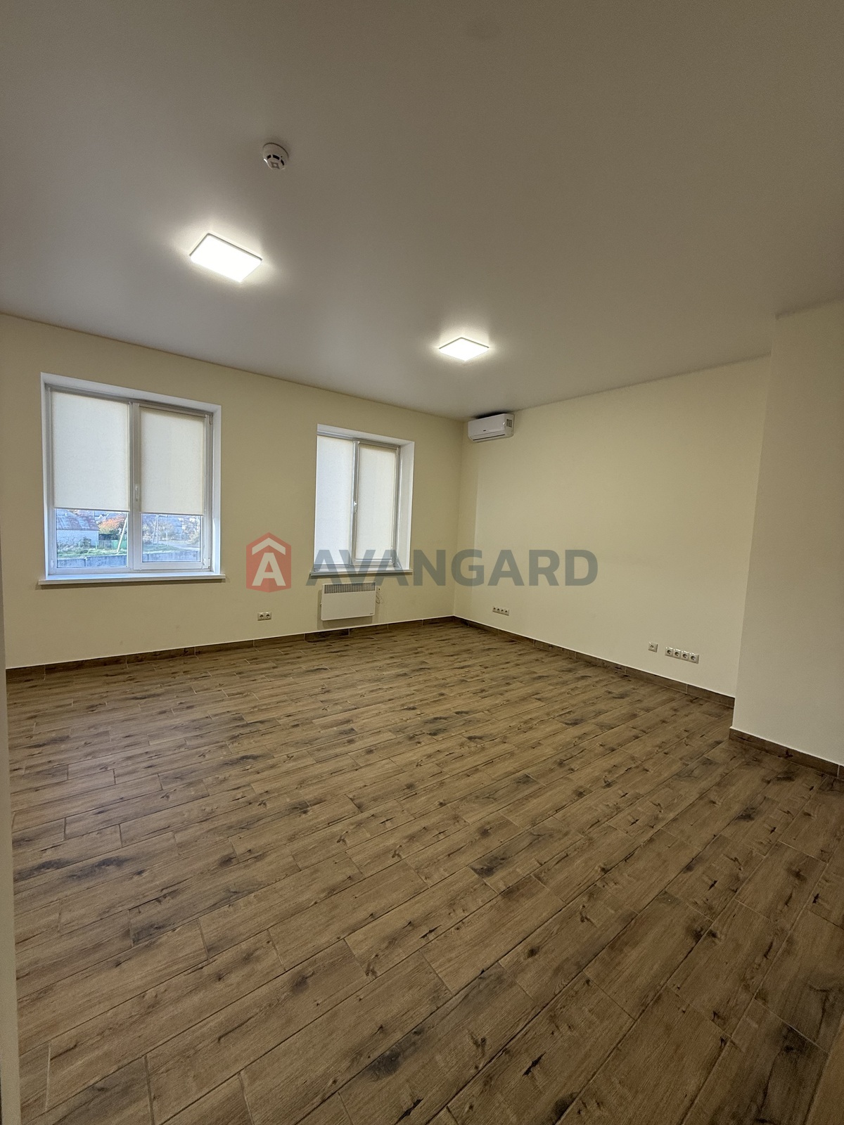 торгівельно-офісний центр, 39 кв.м. фото 2 торгівельно-офісний центр, 39 кв.м. фото 2