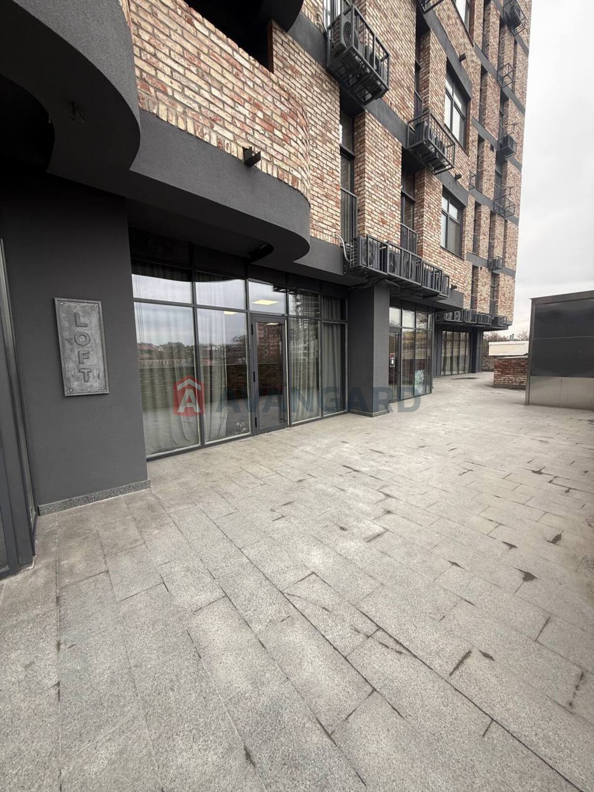 нежитлове приміщення в житловому будинку, 68 кв.м. фото 1 нежитлове приміщення в житловому будинку, 68 кв.м. фото 1