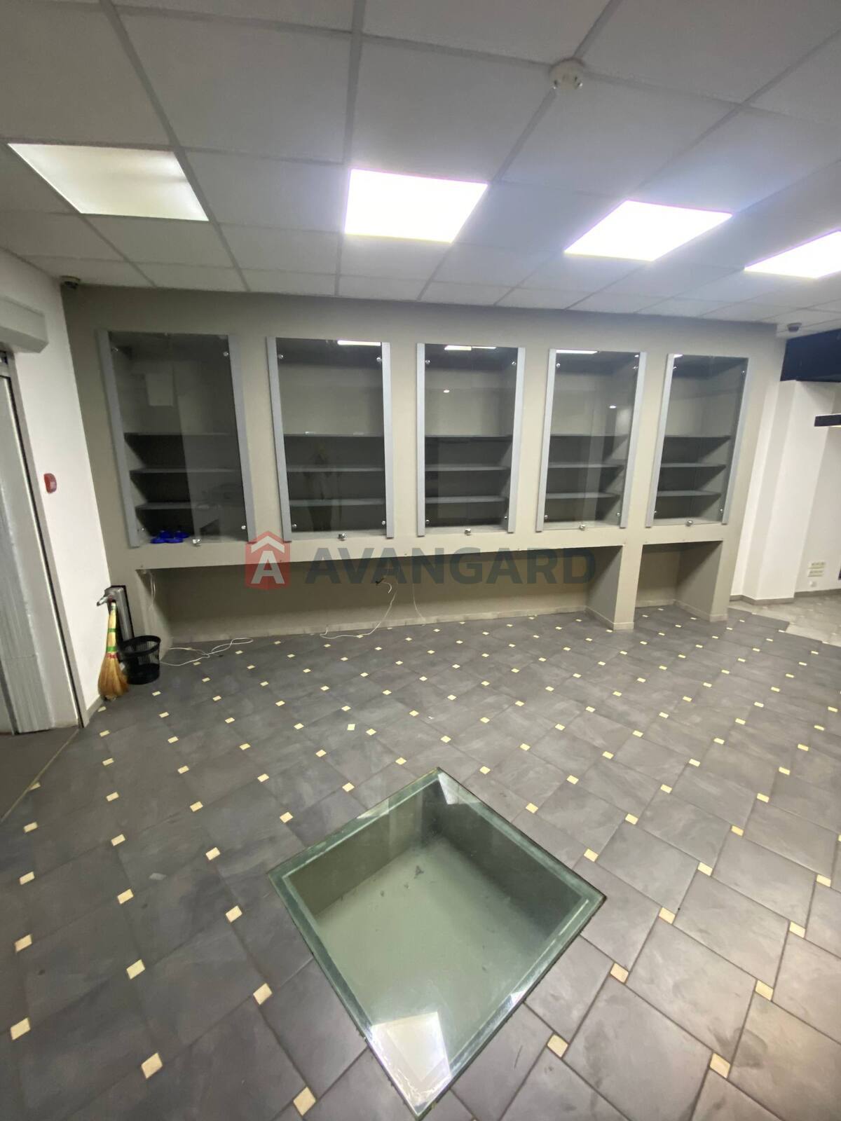 нежилое помещение в жилом доме, 92 кв.м. фото 2 нежилое помещение в жилом доме, 92 кв.м. фото 2