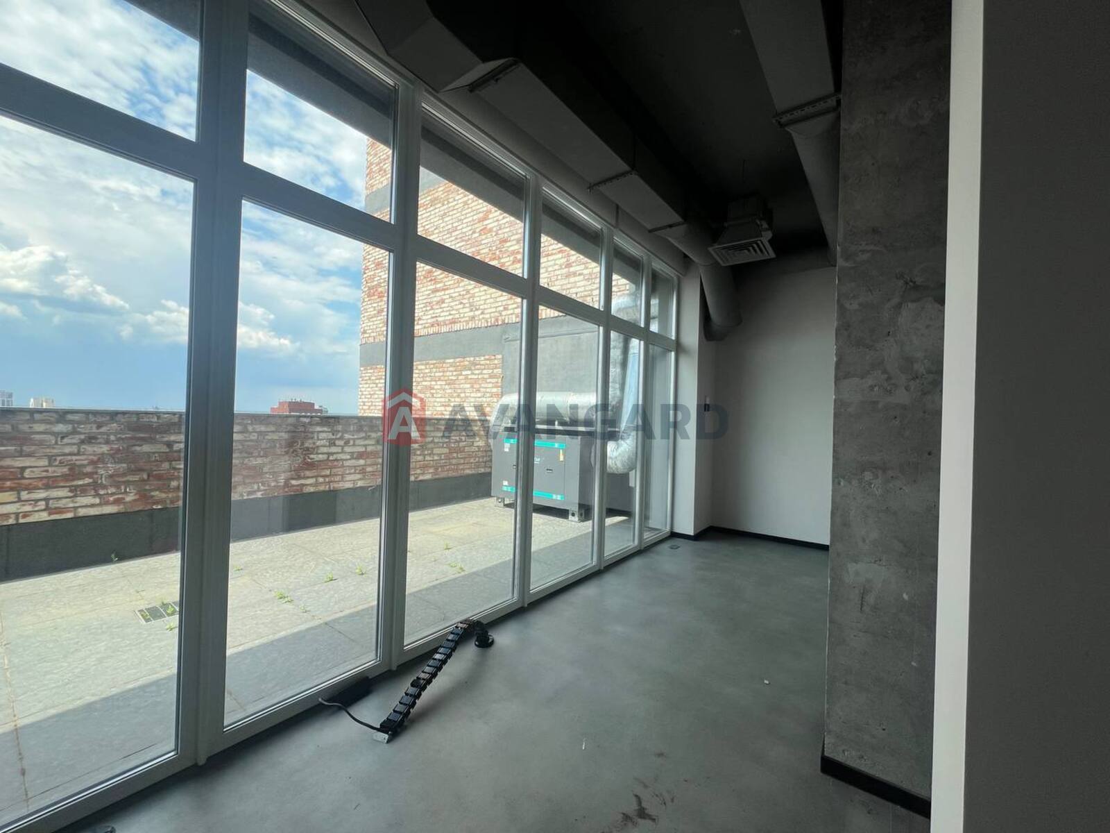 нежитлове приміщення в житловому будинку, 173 кв.м. фото 16 нежитлове приміщення в житловому будинку, 173 кв.м. фото 16