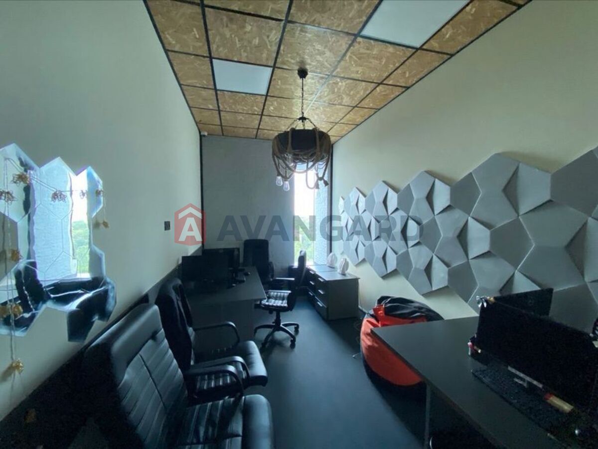 нежитлове приміщення в житловому будинку, 120 кв.м. фото 9 нежитлове приміщення в житловому будинку, 120 кв.м. фото 9