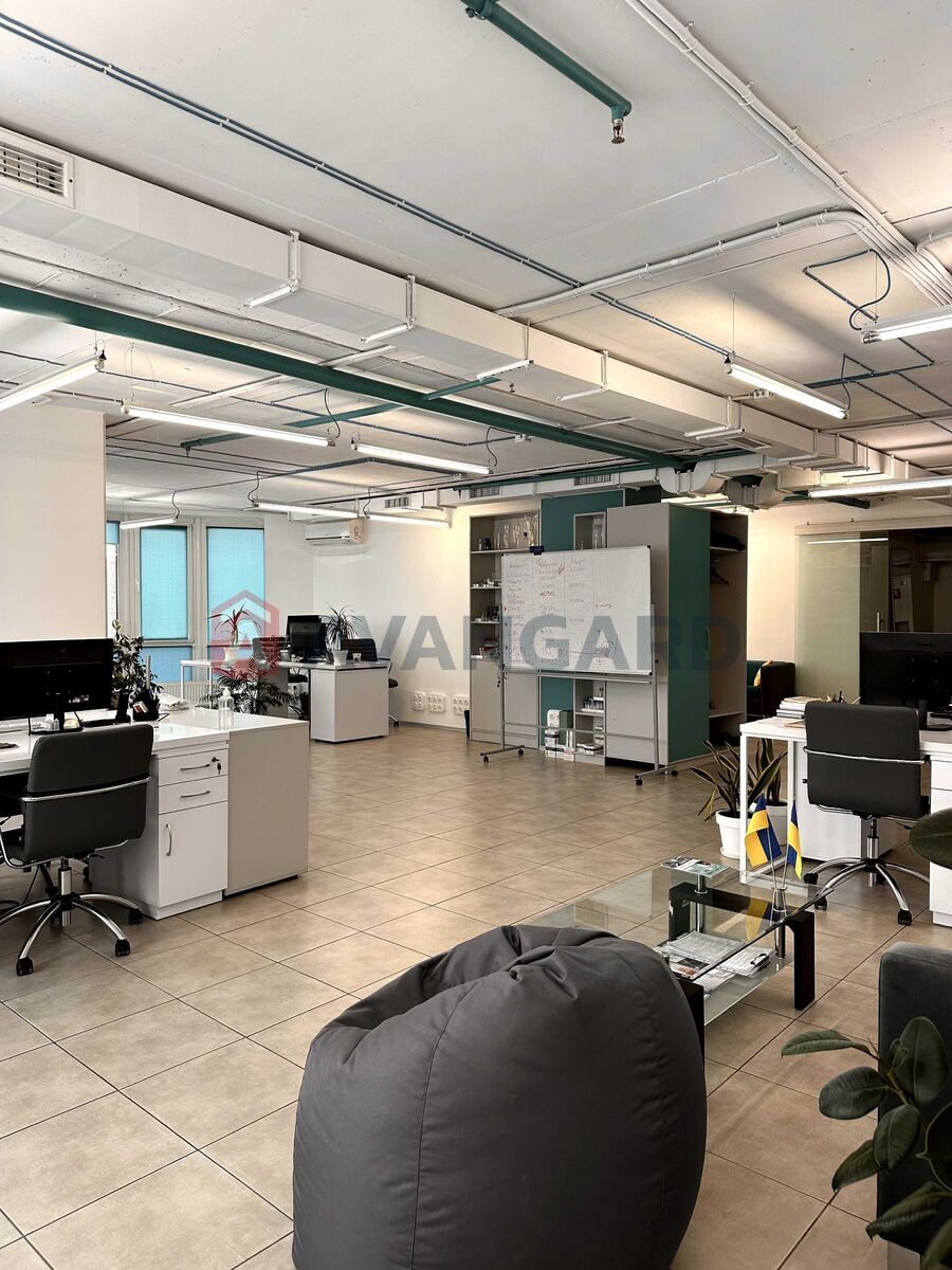 бізнес центр, 102 кв.м. фото 3 бізнес центр, 102 кв.м. фото 3