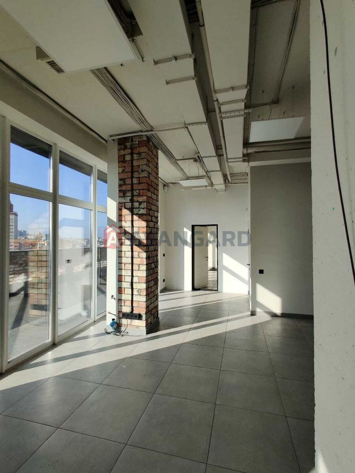 нежитлове приміщення в житловому будинку, 173 кв.м. фото 13 нежитлове приміщення в житловому будинку, 173 кв.м. фото 13