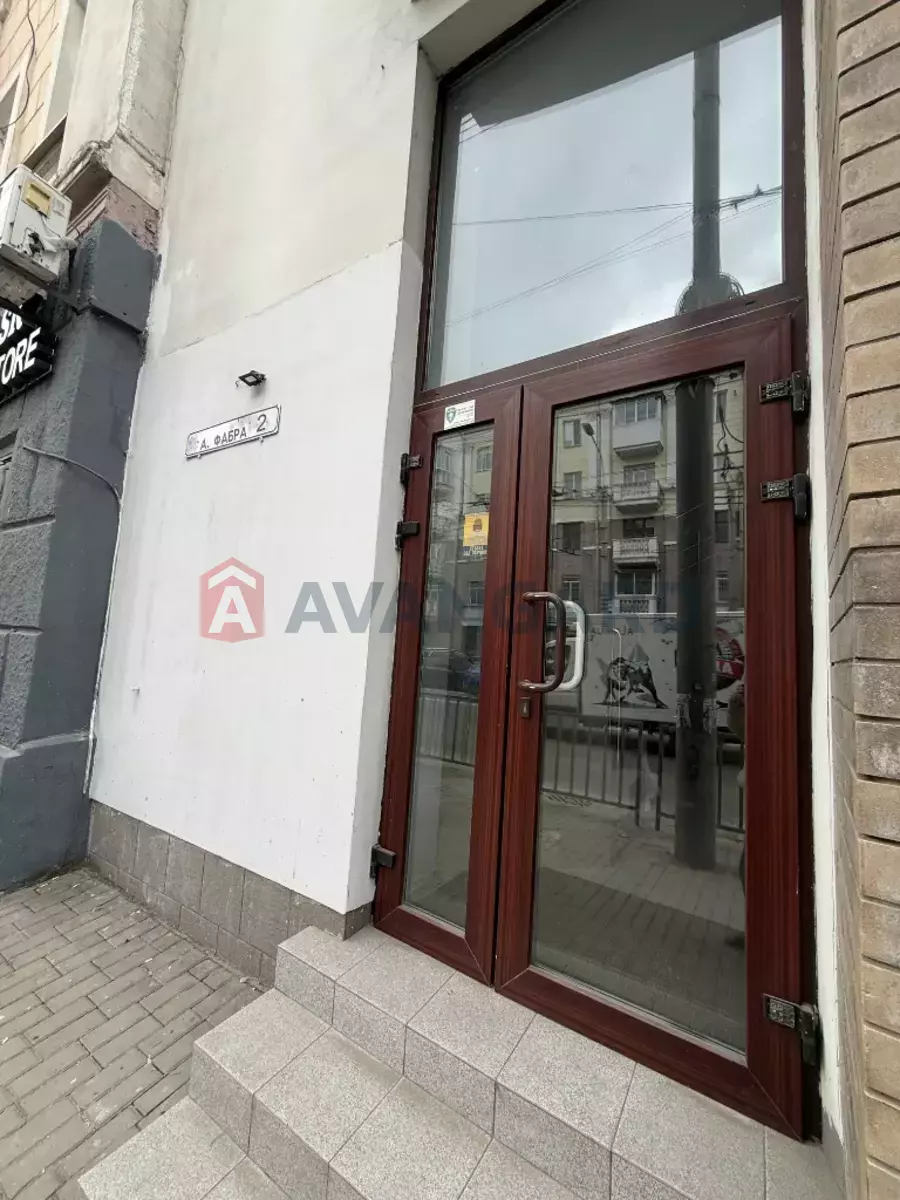 нежитлове приміщення в житловому будинку, 100 кв.м. фото 11 нежитлове приміщення в житловому будинку, 100 кв.м. фото 11