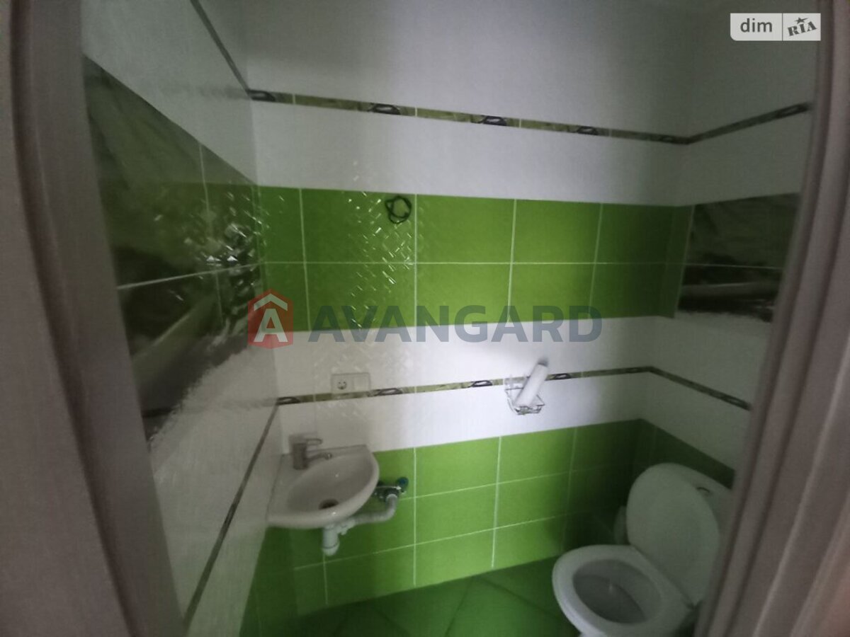 торгівельно-офісний центр, 62 кв.м. фото 9 торгівельно-офісний центр, 62 кв.м. фото 9