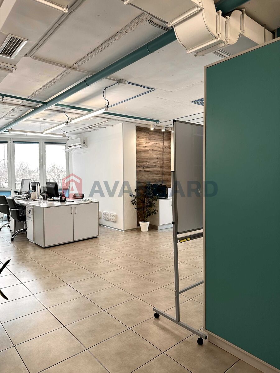 бізнес центр, 102 кв.м. фото 1 бізнес центр, 102 кв.м. фото 1