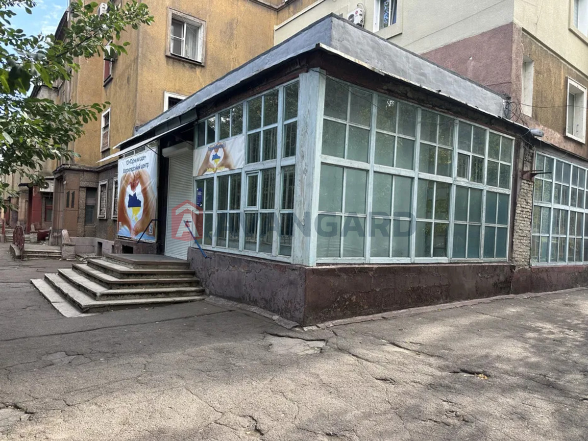 нежитлове приміщення в житловому будинку, 120 кв.м. фото 1 нежитлове приміщення в житловому будинку, 120 кв.м. фото 1