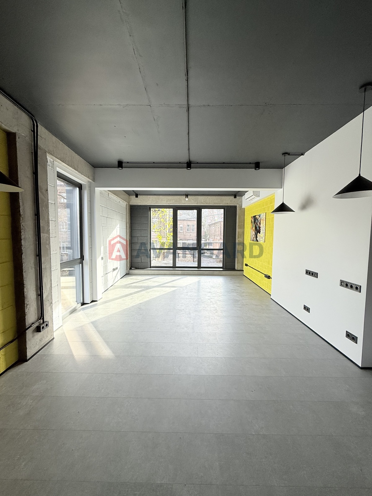 нежилое помещение в жилом доме, 42 кв.м. фото 3 нежилое помещение в жилом доме, 42 кв.м. фото 3