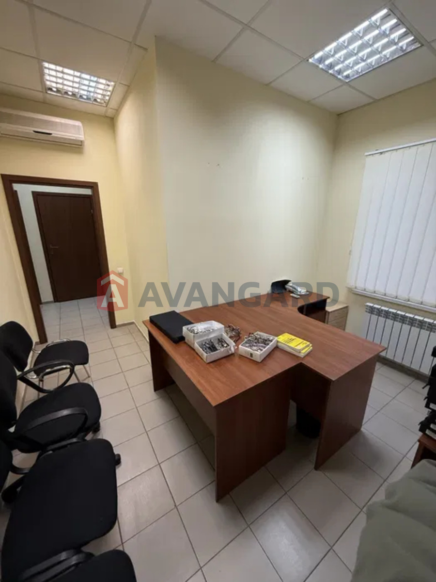 торгівельно-офісний центр, 144 кв.м. фото 5 торгівельно-офісний центр, 144 кв.м. фото 5