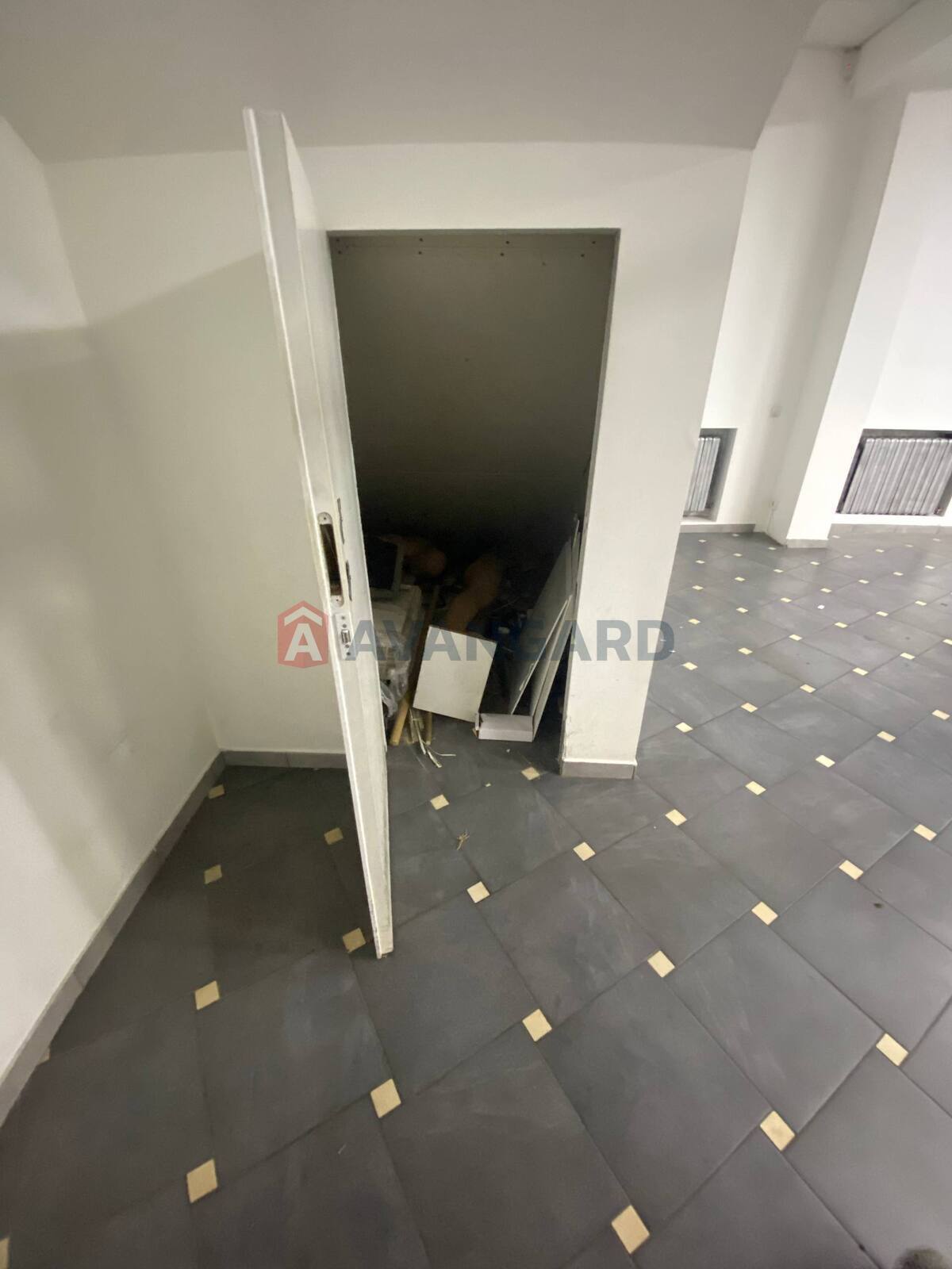 нежилое помещение в жилом доме, 92 кв.м. фото 15 нежилое помещение в жилом доме, 92 кв.м. фото 15