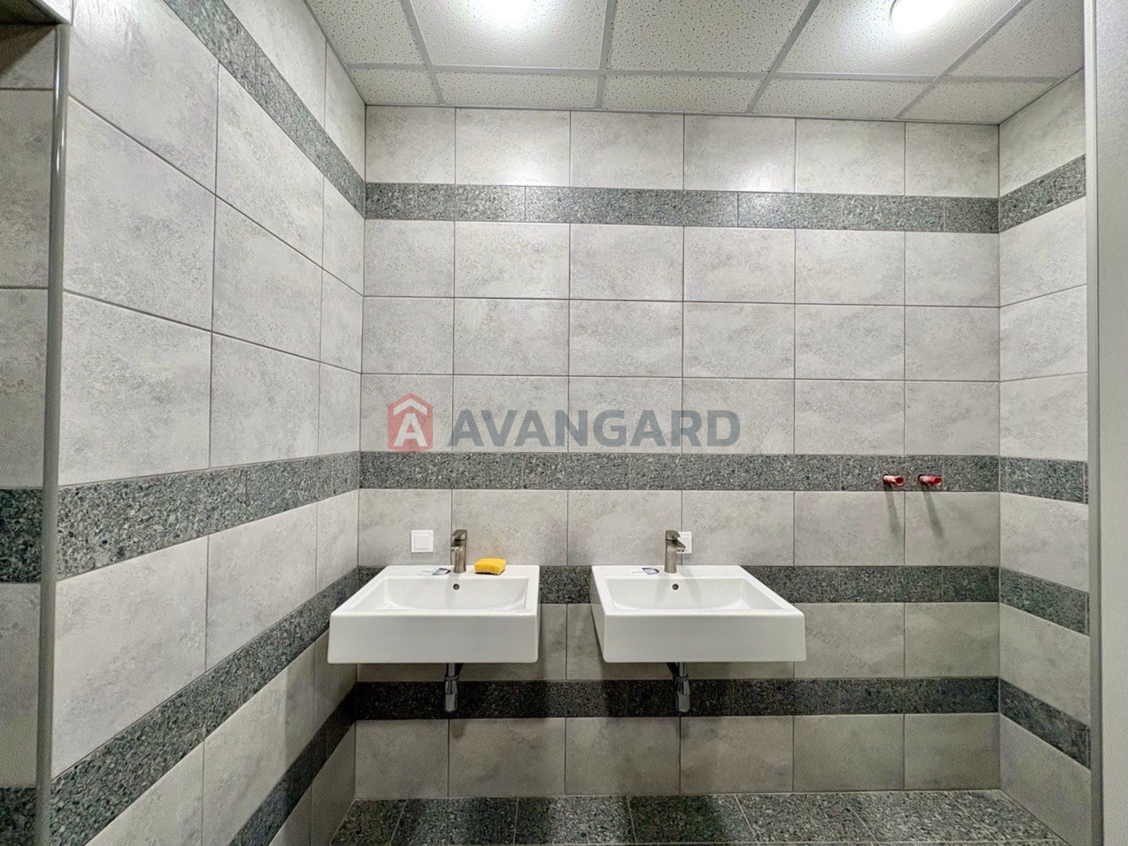 нежилое помещение в жилом доме, 250 кв.м. фото 15 нежилое помещение в жилом доме, 250 кв.м. фото 15