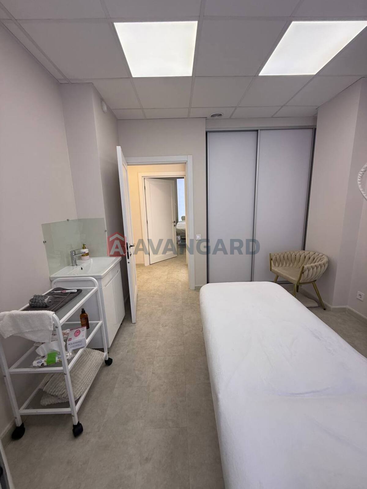 торговельно-офисный центр, 105 кв.м. фото 5 торговельно-офисный центр, 105 кв.м. фото 5