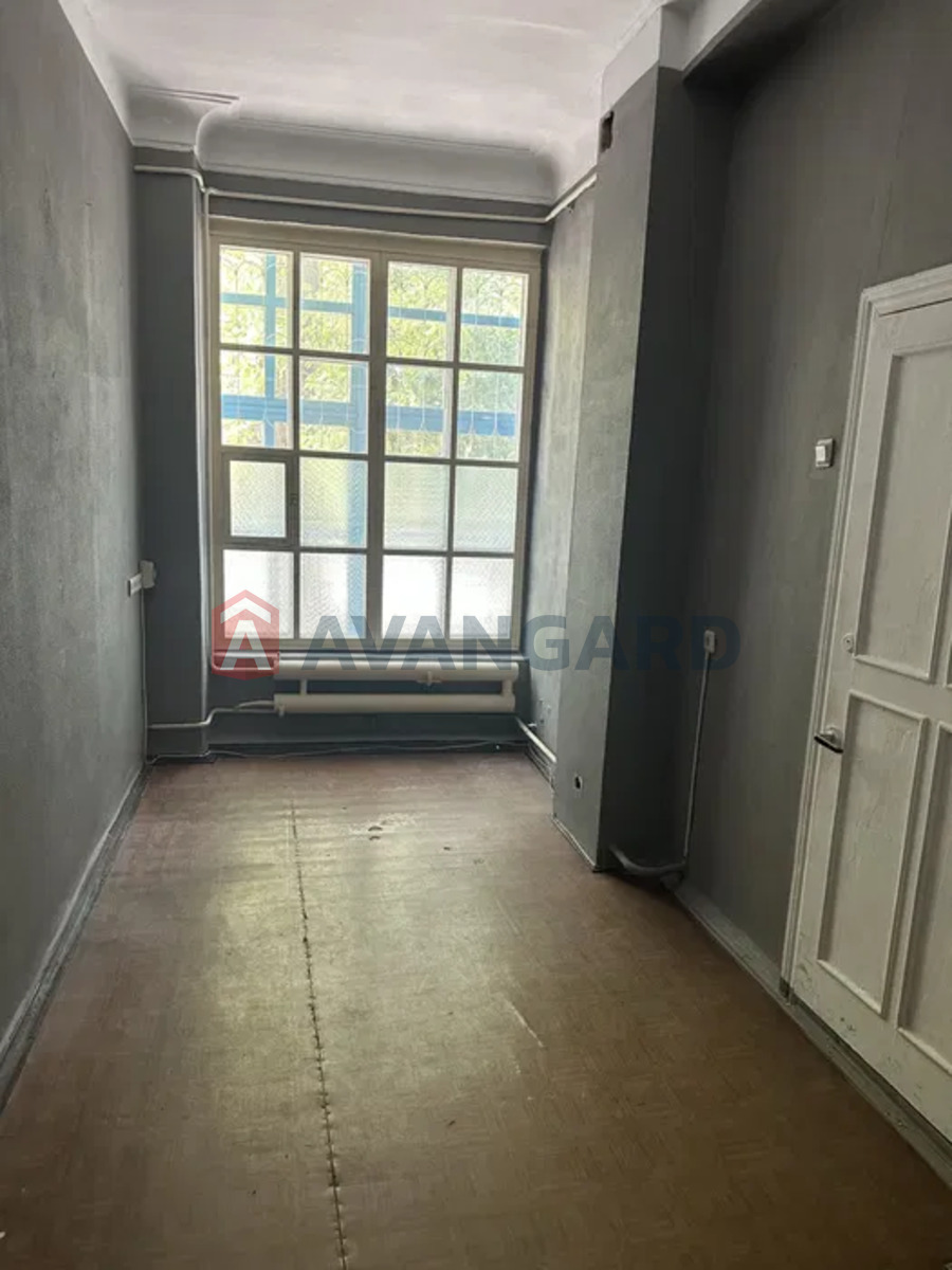 нежитлове приміщення в житловому будинку, 120 кв.м. фото 4 нежитлове приміщення в житловому будинку, 120 кв.м. фото 4