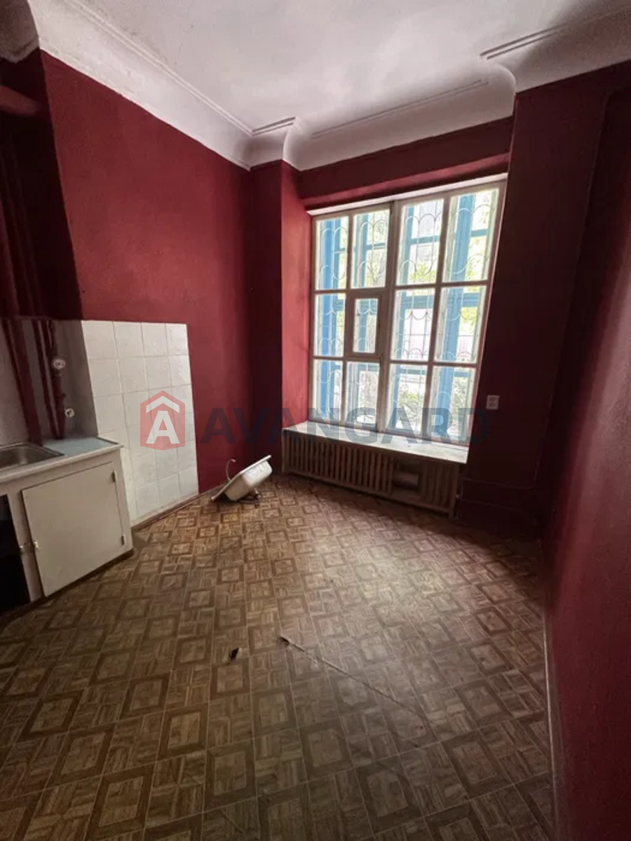 нежитлове приміщення в житловому будинку, 120 кв.м. фото 2 нежитлове приміщення в житловому будинку, 120 кв.м. фото 2