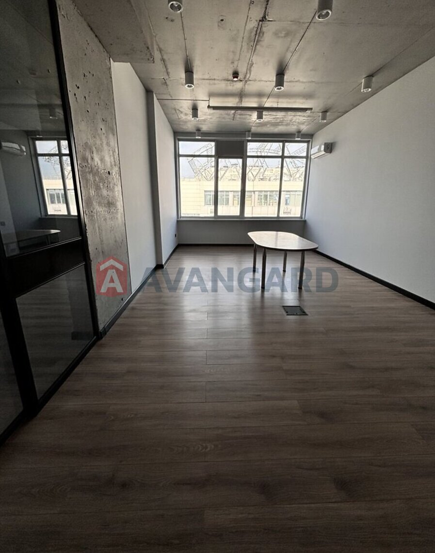 нежилое помещение в жилом доме, 200 кв.м. фото 4 нежилое помещение в жилом доме, 200 кв.м. фото 4