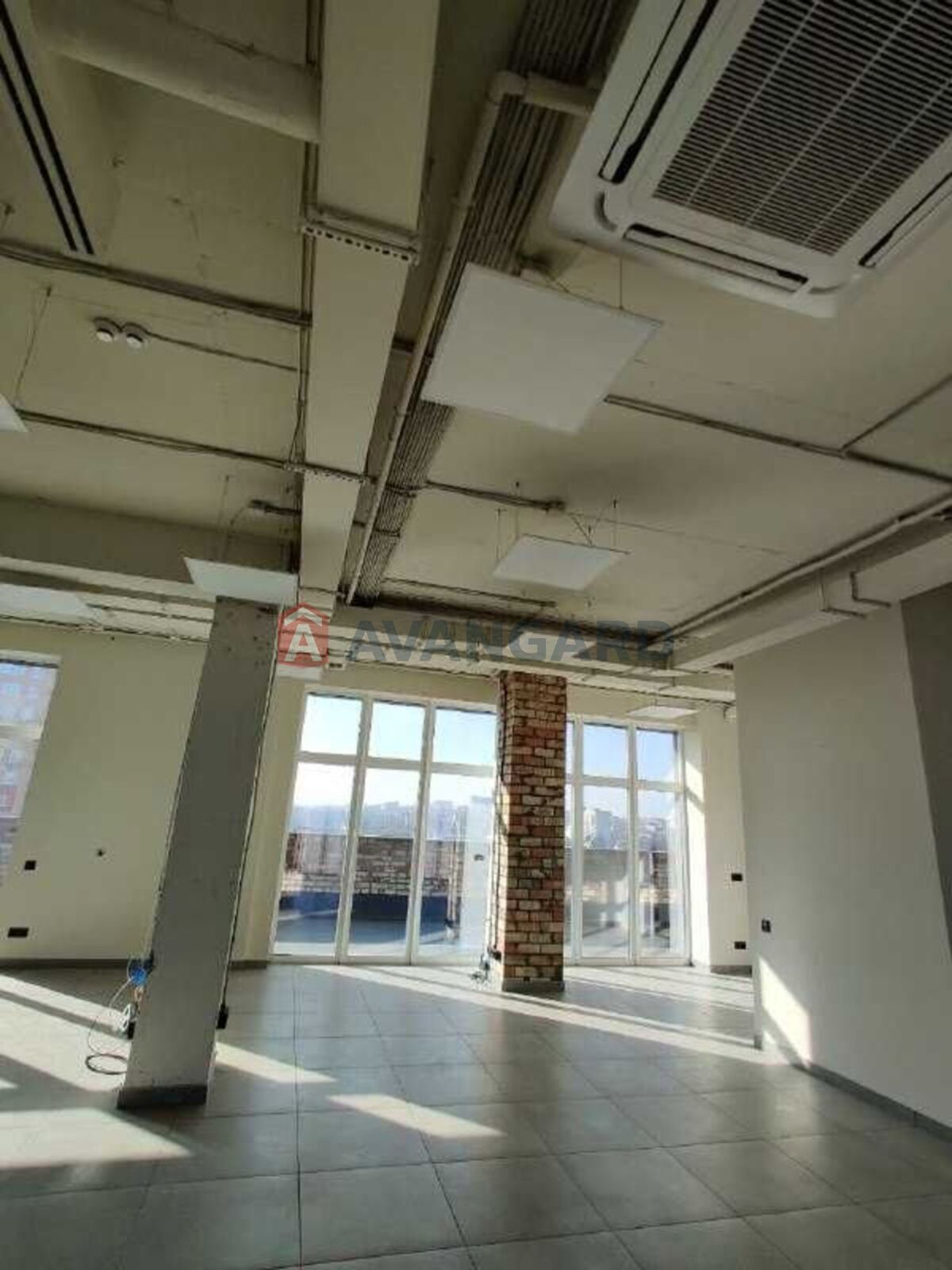 нежитлове приміщення в житловому будинку, 173 кв.м. фото 9 нежитлове приміщення в житловому будинку, 173 кв.м. фото 9