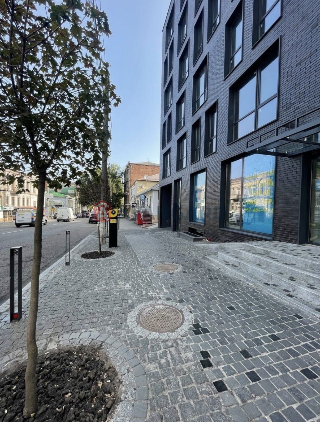 нежитлове приміщення в житловому будинку, 43 кв.м. фото 3 нежитлове приміщення в житловому будинку, 43 кв.м. фото 3