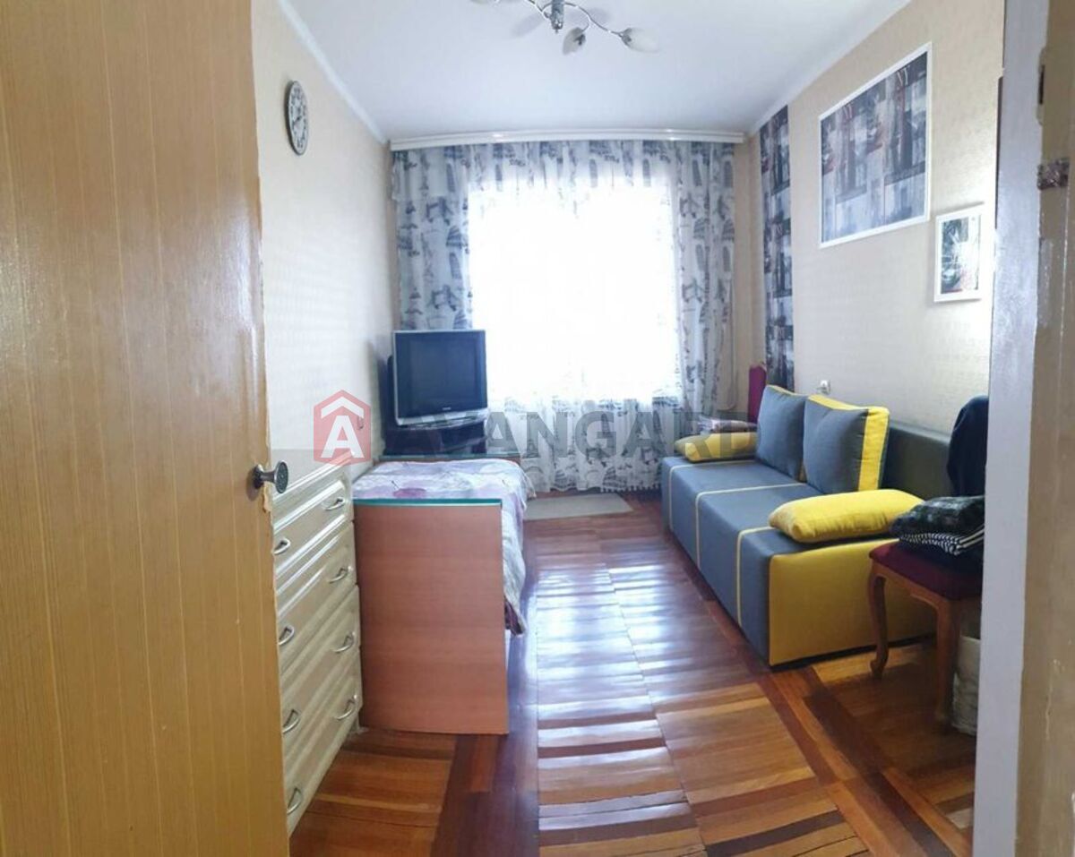 4 комн. квартира, 80/-/10 кв. м., 8/9 этаж фото 2 4 комн. квартира, 80/-/10 кв. м., 8/9 этаж фото 2