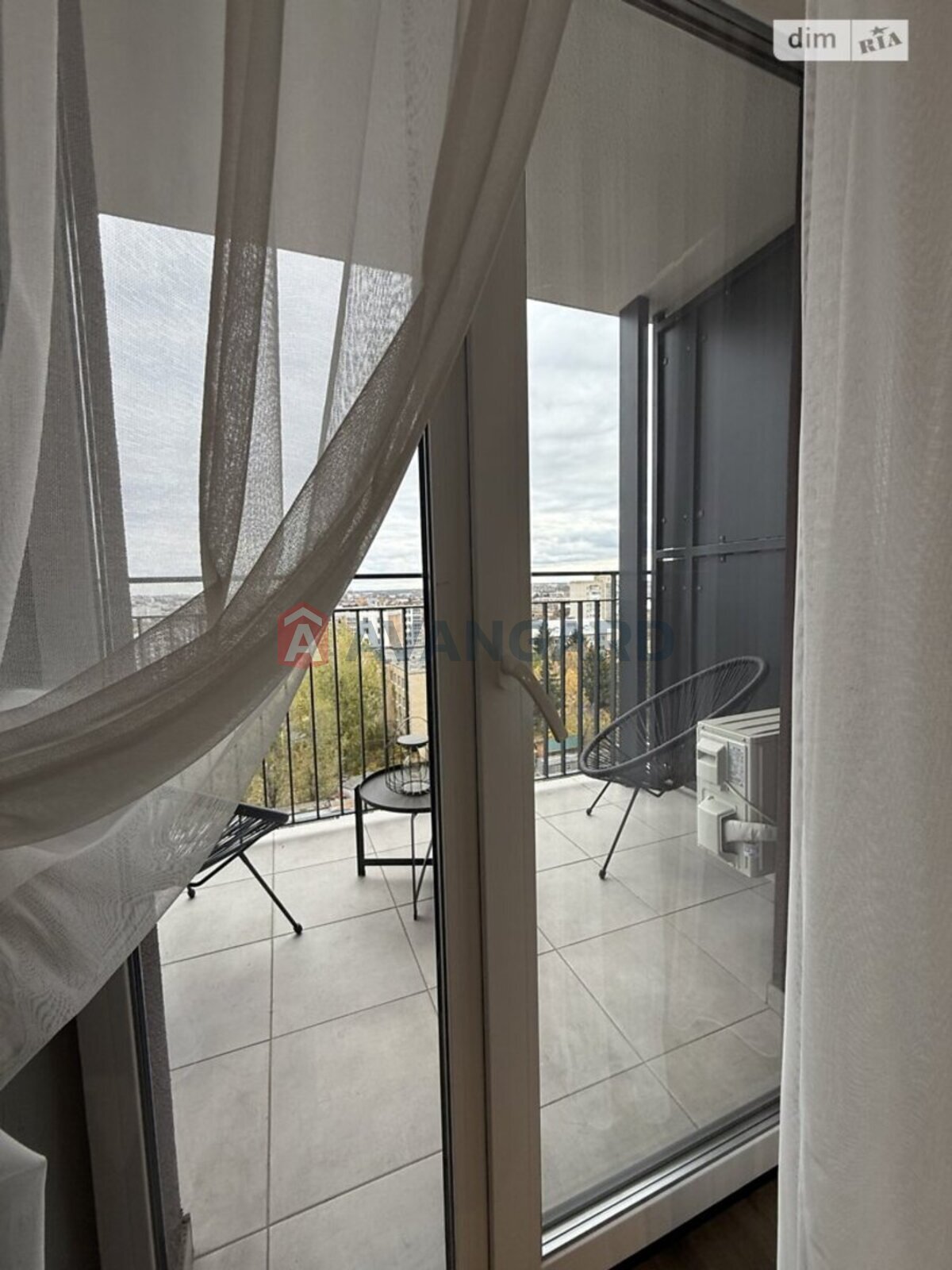 1 комн. квартира, 45/-/- кв. м., 10/15 этаж фото 9 1 комн. квартира, 45/-/- кв. м., 10/15 этаж фото 9