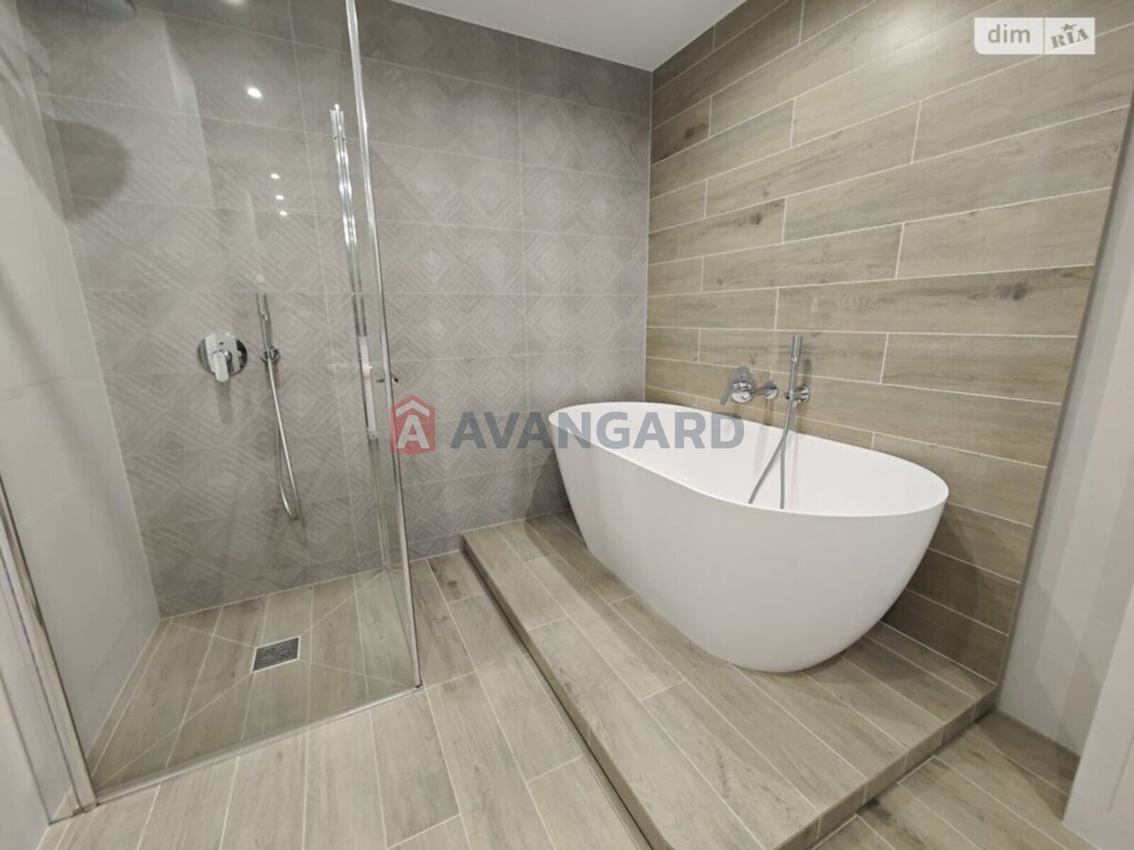 2 комн. квартира, 80/50/22 кв. м., 16/18 этаж фото 21 2 комн. квартира, 80/50/22 кв. м., 16/18 этаж фото 21