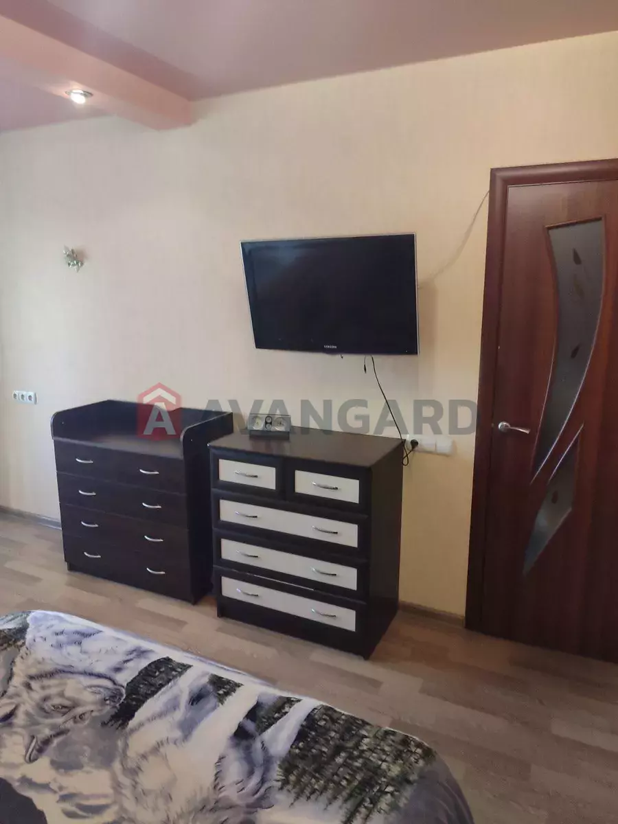 1 кім. квартира, 38/-/9 кв. м., 8/9 поверх фото 5 1 кім. квартира, 38/-/9 кв. м., 8/9 поверх фото 5