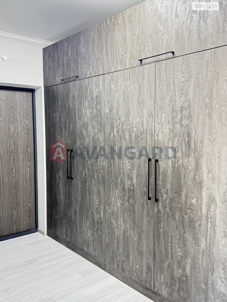 2 кім. квартира, 78/30/25 кв. м., 9/9 поверх фото 8 2 кім. квартира, 78/30/25 кв. м., 9/9 поверх фото 8