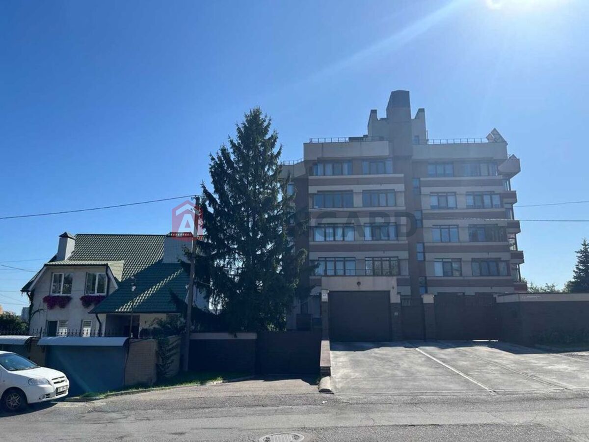 4 кім. квартира, 160/-/20 кв. м., 5/5 поверх фото 21 4 кім. квартира, 160/-/20 кв. м., 5/5 поверх фото 21