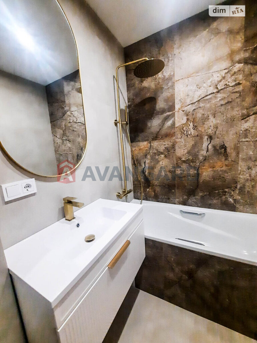 3 кім. квартира, 87/50/14 кв. м., 9/10 поверх фото 12 3 кім. квартира, 87/50/14 кв. м., 9/10 поверх фото 12