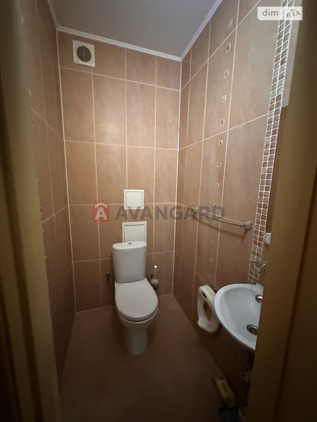 3 комн. квартира, 94/77/17 кв. м., 1/9 этаж фото 23 3 комн. квартира, 94/77/17 кв. м., 1/9 этаж фото 23