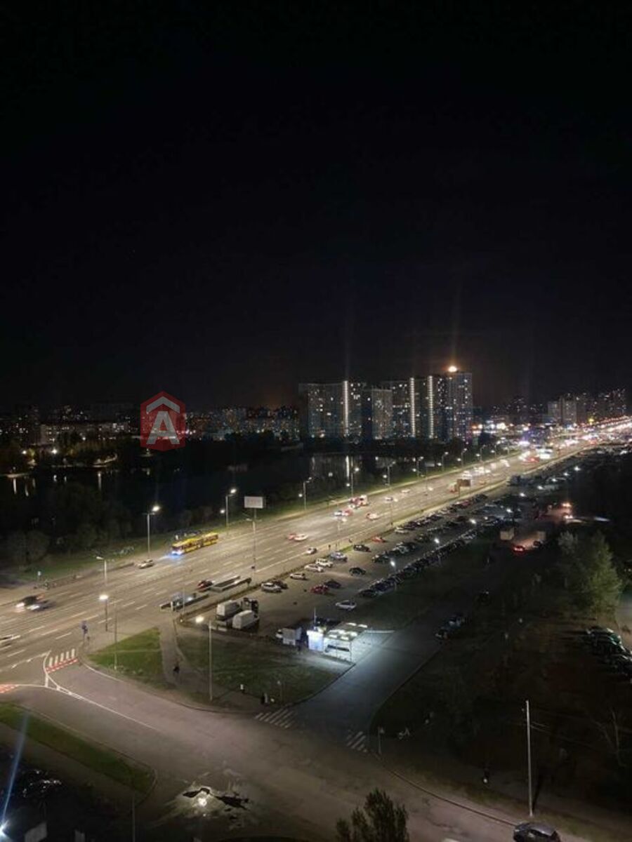 3 комн. квартира, 90/-/16 кв. м., 13/18 этаж фото 21 3 комн. квартира, 90/-/16 кв. м., 13/18 этаж фото 21