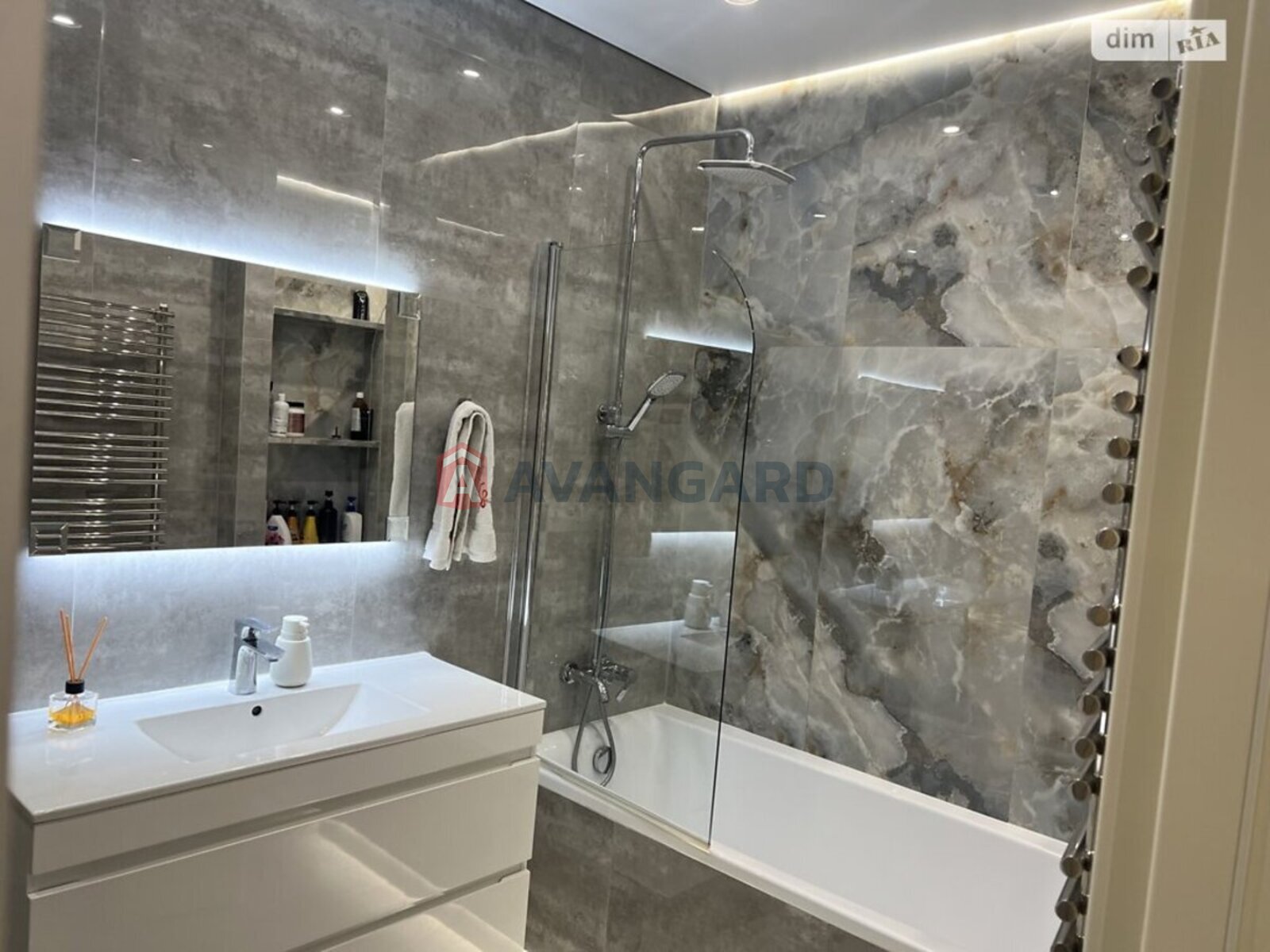 2 кім. квартира, 69/32/23 кв. м., 8/8 поверх фото 9 2 кім. квартира, 69/32/23 кв. м., 8/8 поверх фото 9