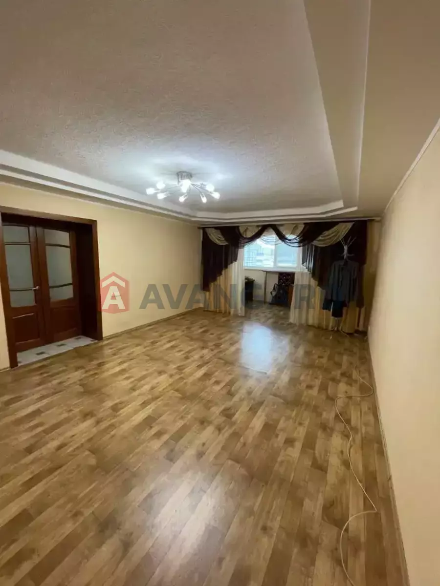 3 кім. квартира, 101/57/16 кв. м., 14/16 поверх фото 8 3 кім. квартира, 101/57/16 кв. м., 14/16 поверх фото 8