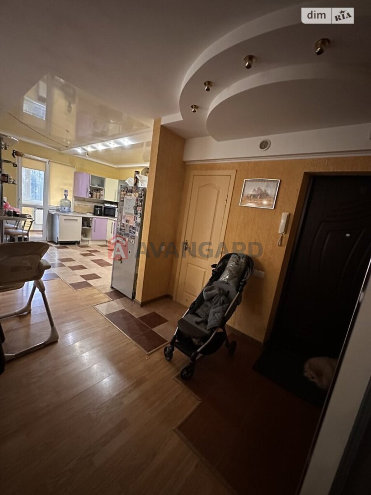 3 комн. квартира, 94/77/17 кв. м., 1/9 этаж фото 16 3 комн. квартира, 94/77/17 кв. м., 1/9 этаж фото 16