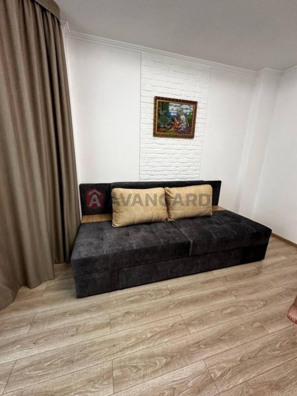 1 комн. квартира, 42/-/10 кв. м., 1/10 этаж фото 1 1 комн. квартира, 42/-/10 кв. м., 1/10 этаж фото 1