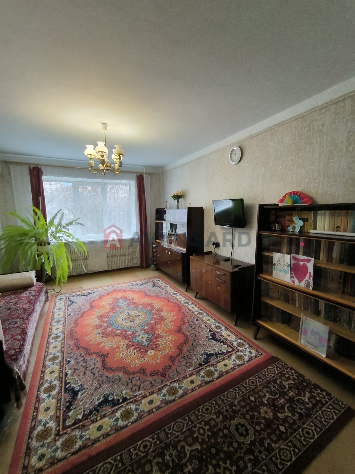 4 кім. квартира, 80/-/8 кв. м., 2/9 поверх фото 1 4 кім. квартира, 80/-/8 кв. м., 2/9 поверх фото 1