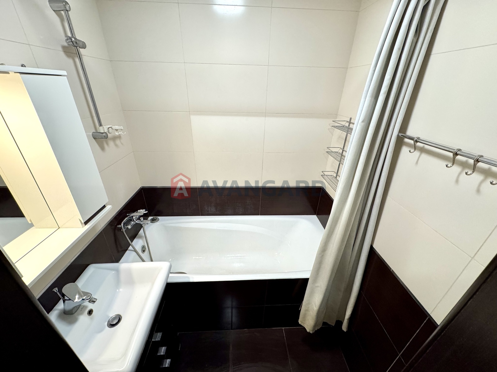 3 кім. квартира, 74.2/44.8/9.3 кв. м., 9/12 поверх фото 17 3 кім. квартира, 74.2/44.8/9.3 кв. м., 9/12 поверх фото 17