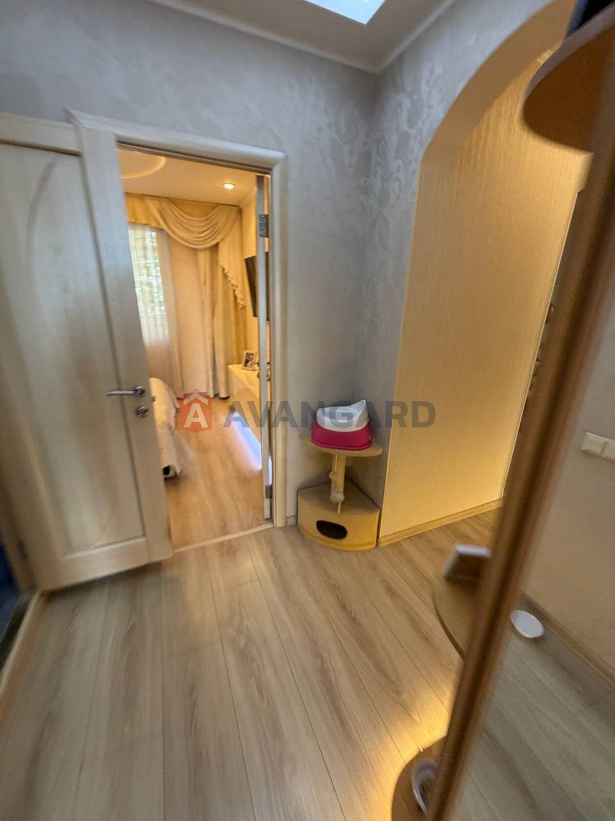 3 комн. квартира, 70/-/8 кв. м., 3/9 этаж фото 3 3 комн. квартира, 70/-/8 кв. м., 3/9 этаж фото 3