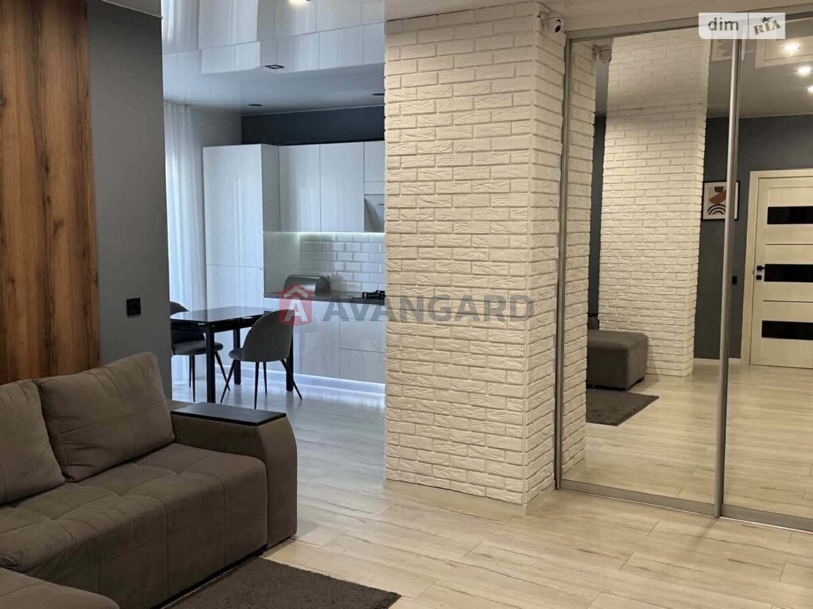 2 кім. квартира, 65/33/11 кв. м., 8/10 поверх фото 17 2 кім. квартира, 65/33/11 кв. м., 8/10 поверх фото 17