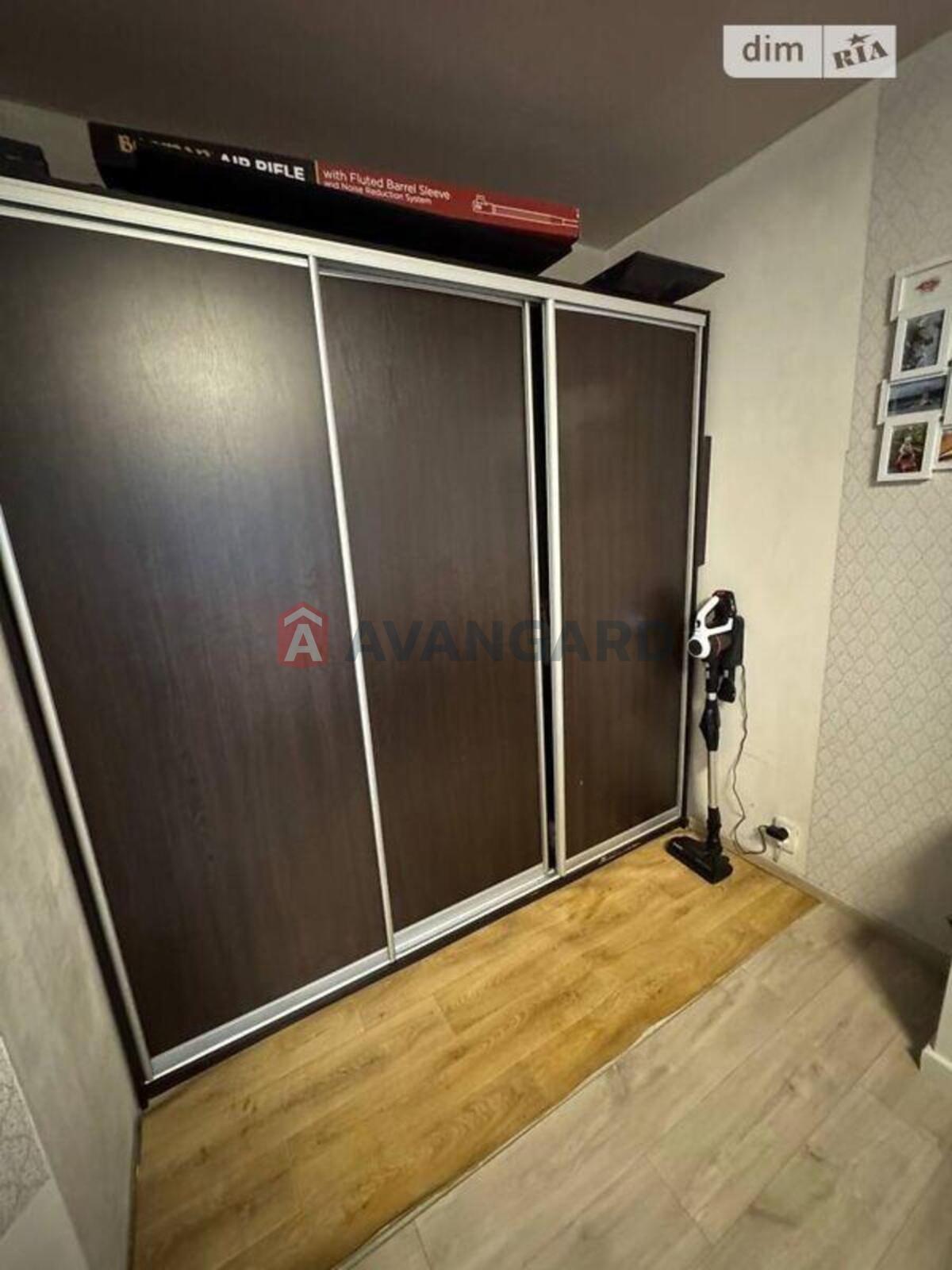 1 кім. квартира, 42/16/18 кв. м., 1/10 поверх фото 11 1 кім. квартира, 42/16/18 кв. м., 1/10 поверх фото 11