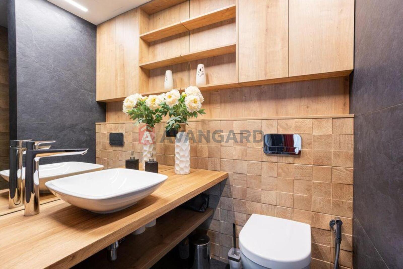 4 кім. квартира, 152/-/67 кв. м., 6/6 поверх фото 12 4 кім. квартира, 152/-/67 кв. м., 6/6 поверх фото 12