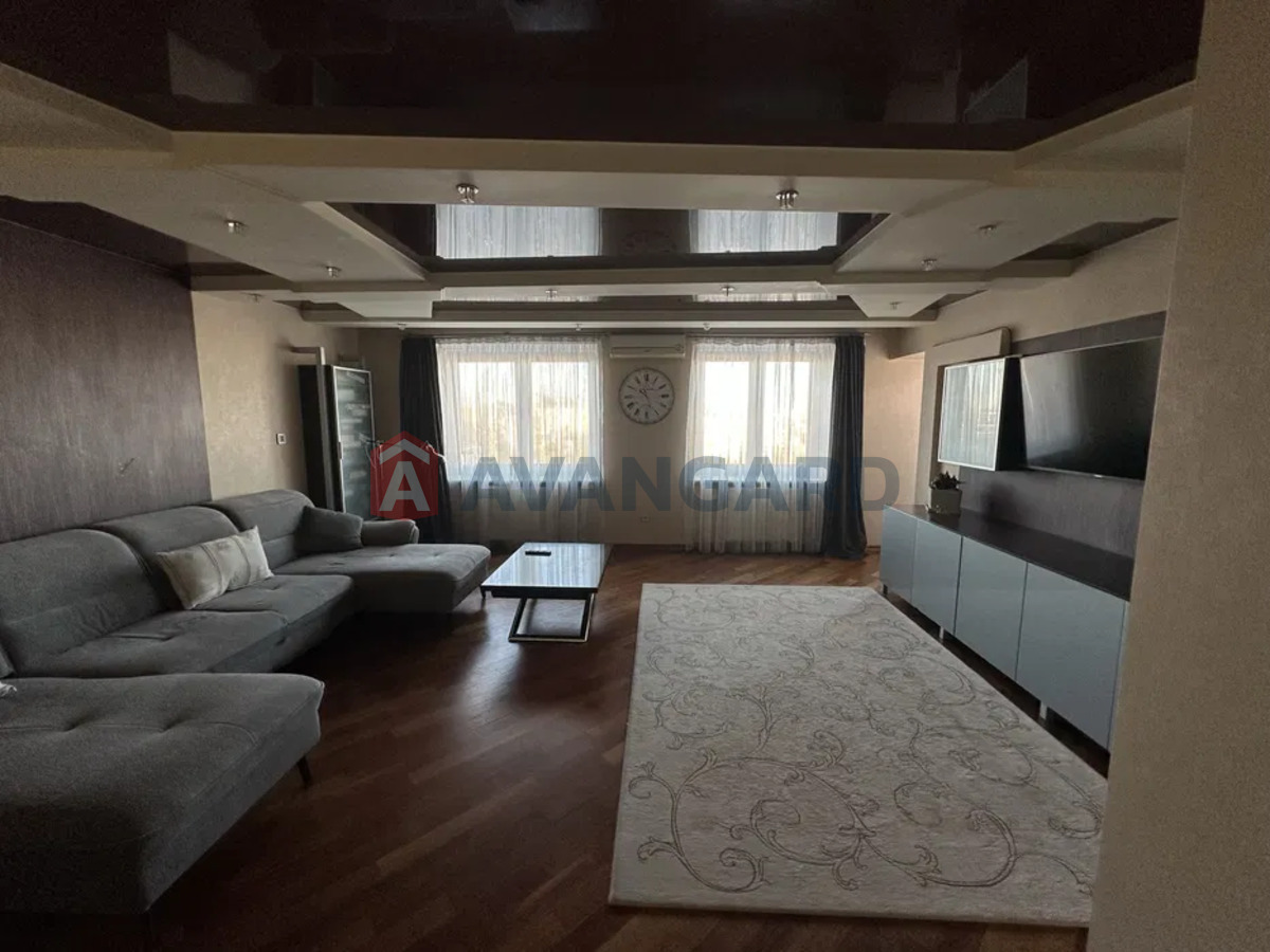 4 комн. квартира, 115/-/18 кв. м., 9/10 этаж фото 1 4 комн. квартира, 115/-/18 кв. м., 9/10 этаж фото 1