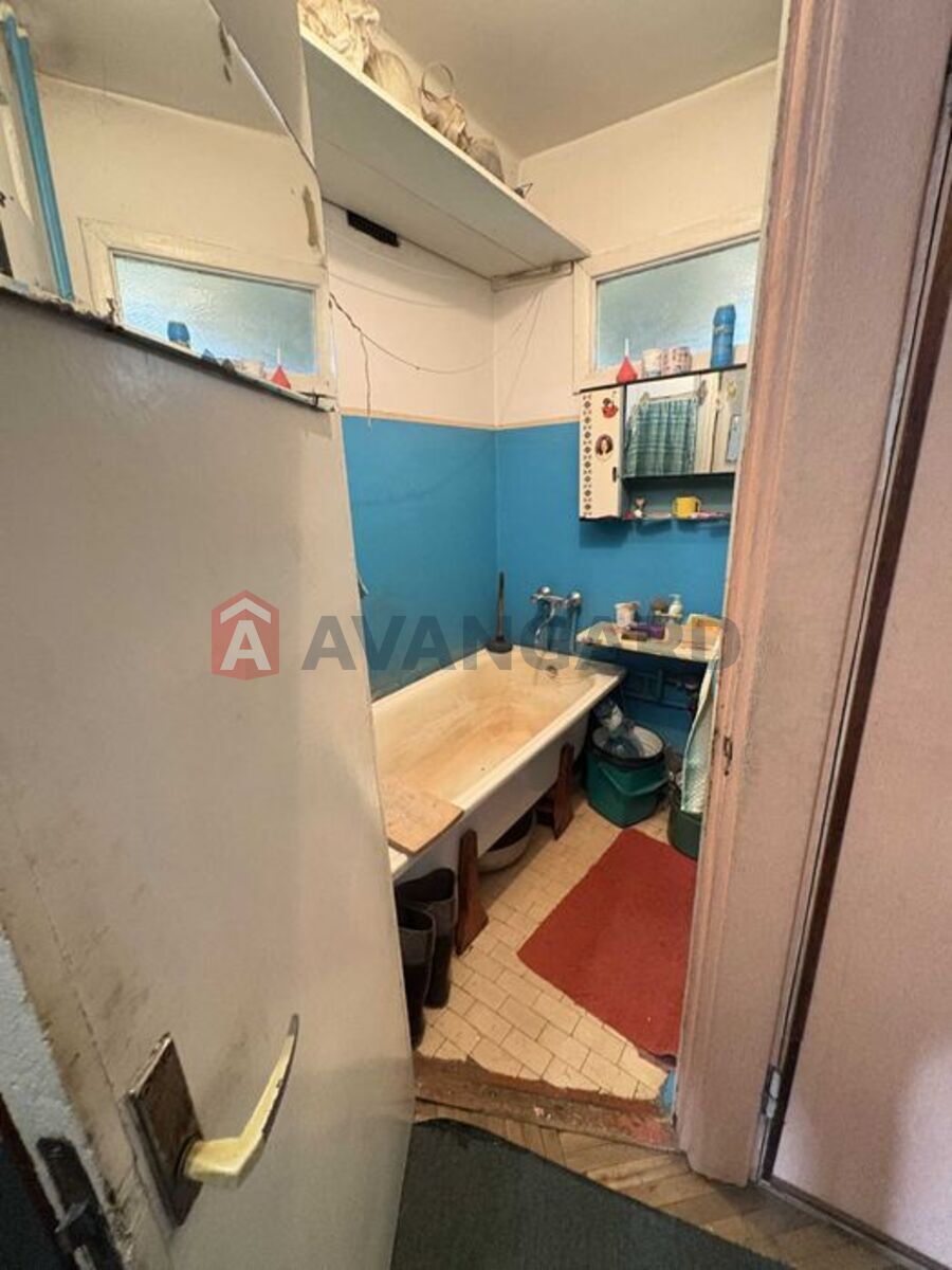 3 кім. квартира, 52/-/6 кв. м., 4/5 поверх фото 7 3 кім. квартира, 52/-/6 кв. м., 4/5 поверх фото 7