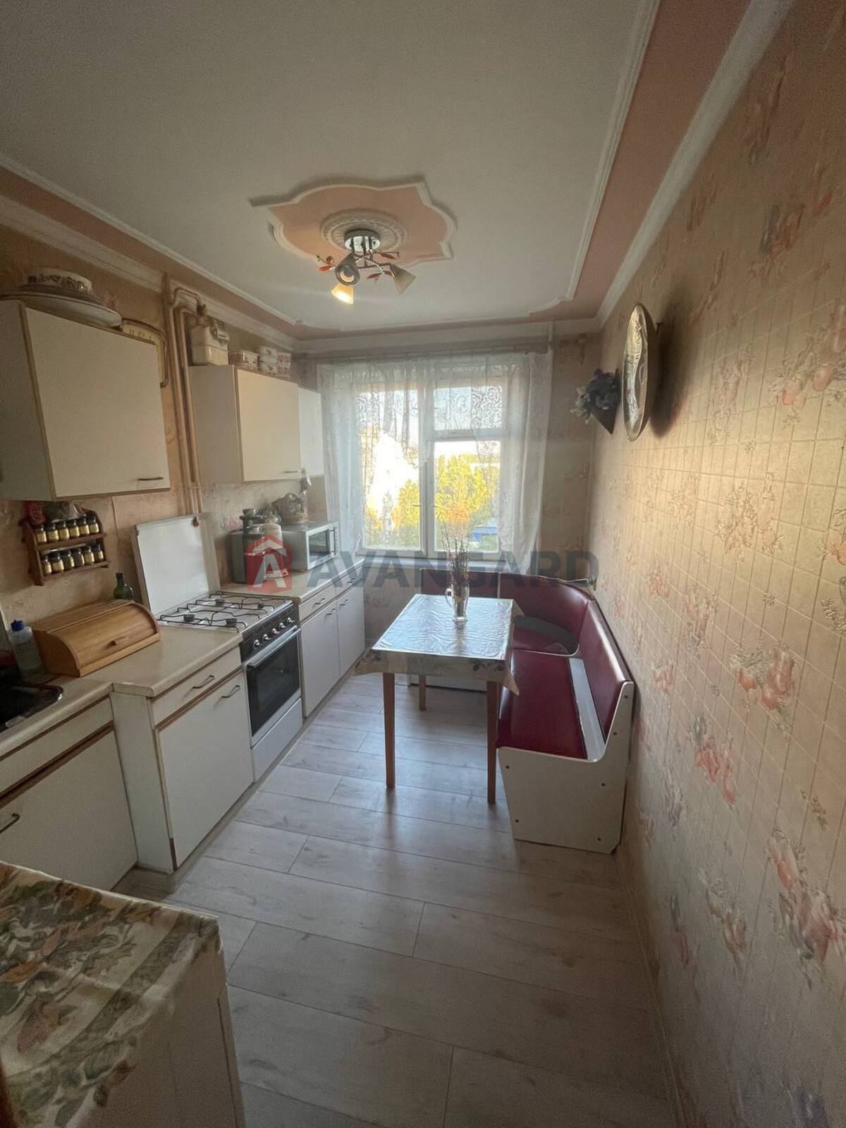 3 кім. квартира, 63/-/7 кв. м., 8/9 поверх фото 3 3 кім. квартира, 63/-/7 кв. м., 8/9 поверх фото 3