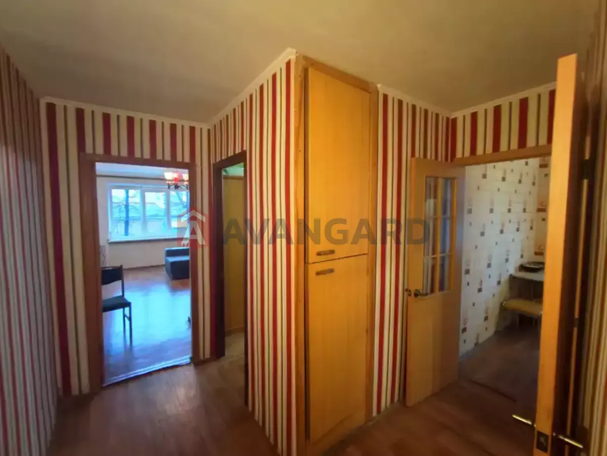 3 комн. квартира, 54/40/6 кв. м., 2/5 этаж фото 1 3 комн. квартира, 54/40/6 кв. м., 2/5 этаж фото 1